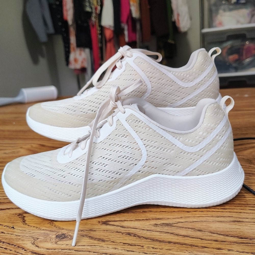 Dansko Women's Sky Mesh Comfort Energy Return Athletic Shoes Ivory sz 38. - Picture 7 of 16